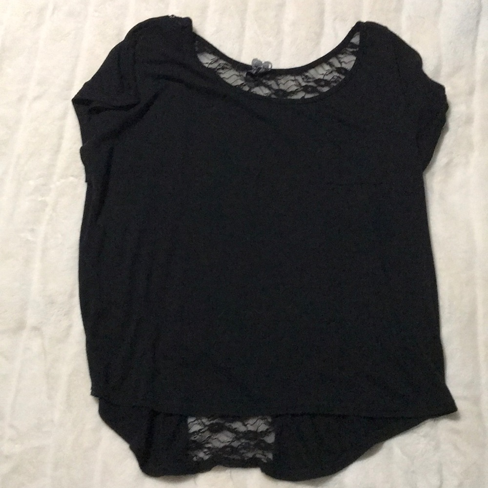 T-shirt with lace back